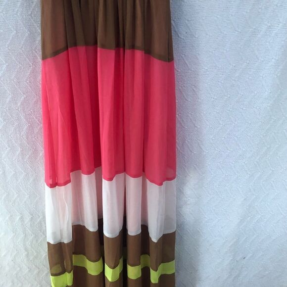 Vince Camuto Maxi Dress - Picture 8 of 8